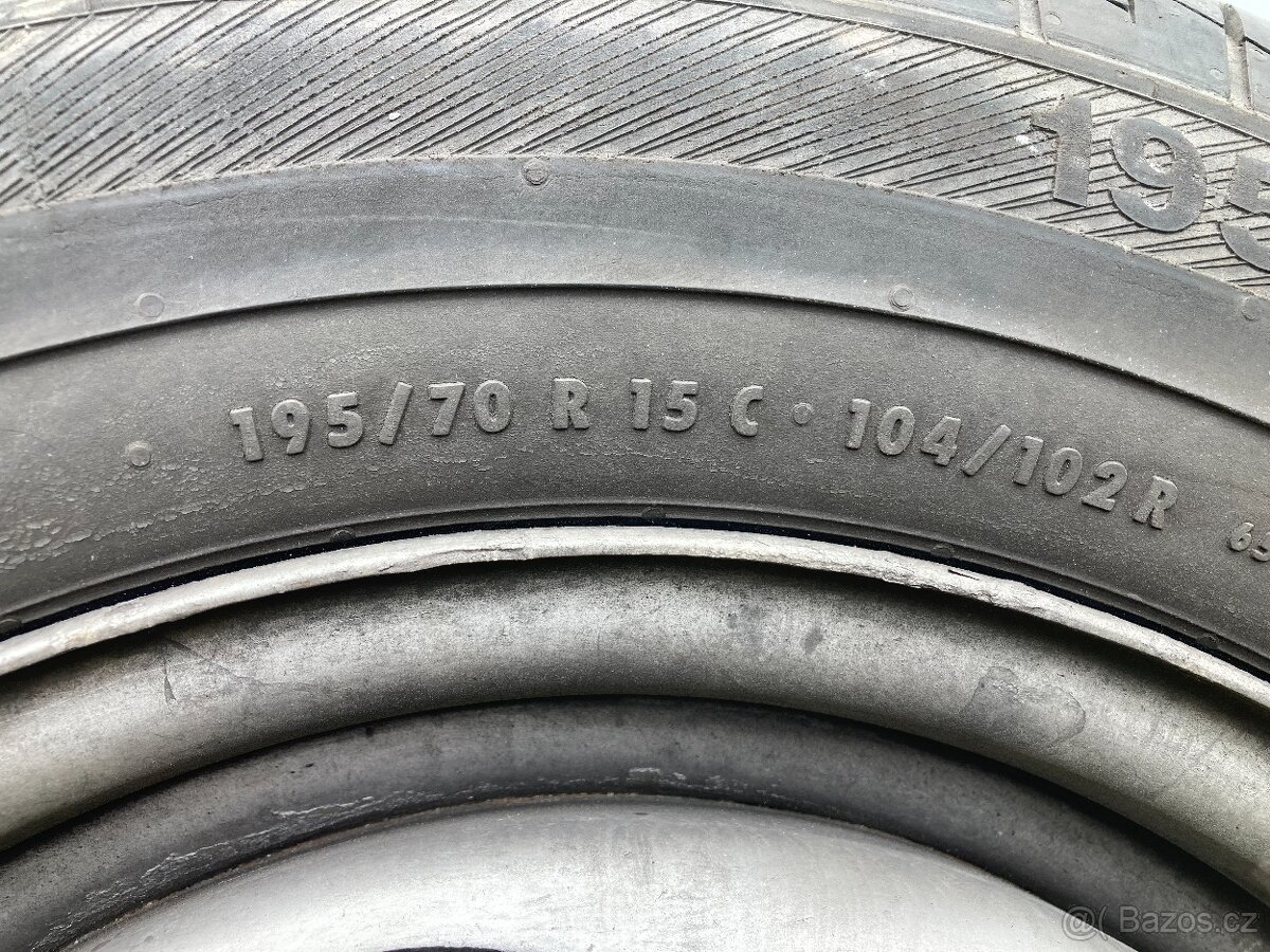 195/70 R 15C komplet Transit - 2