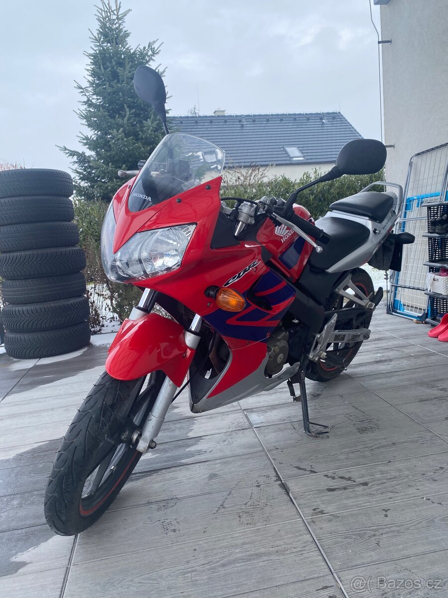 HONDA CBR 125R - 2