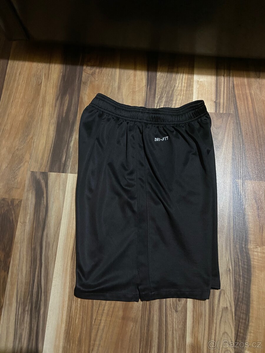 Nike Dri Fit kraťasy - 2