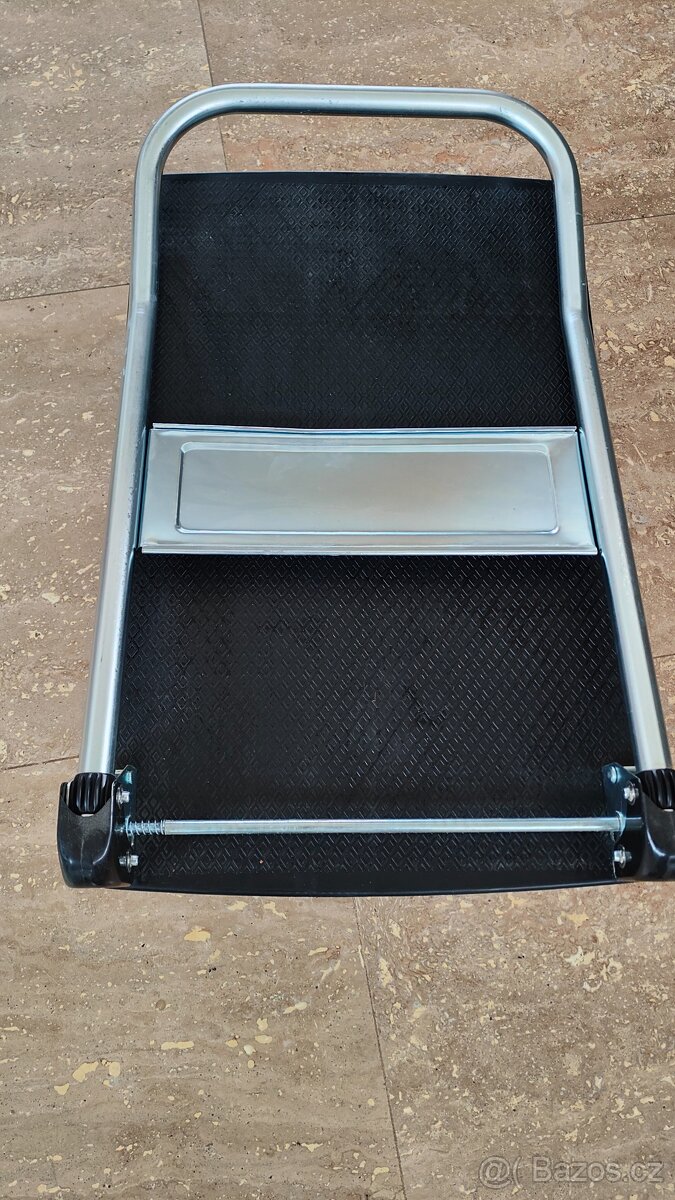 Skládací manipulační vozík - 2