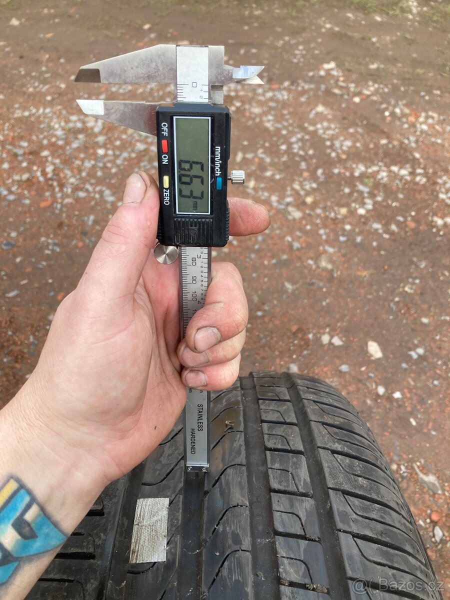 245/50/18 letni - 2