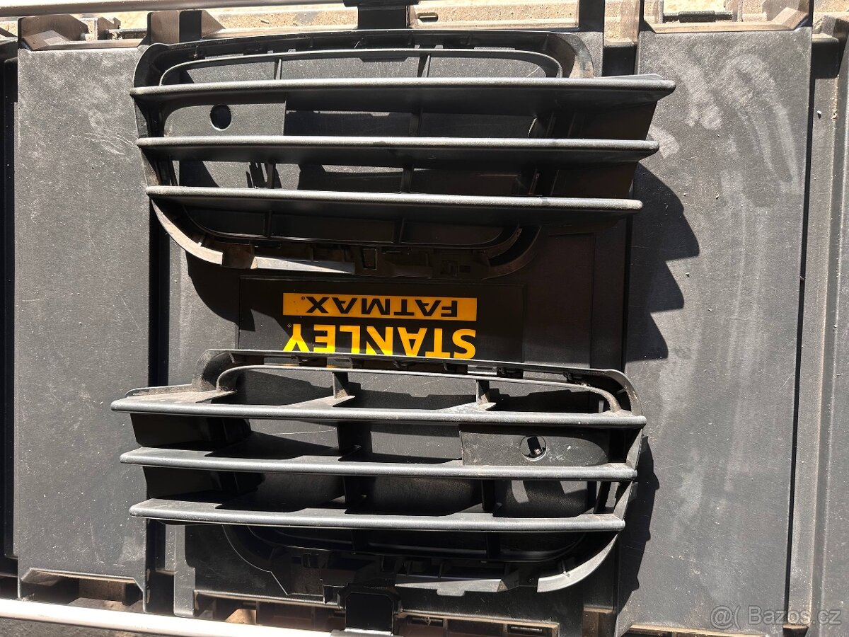 Mřížka předního nárazníku touareg 7p - 2