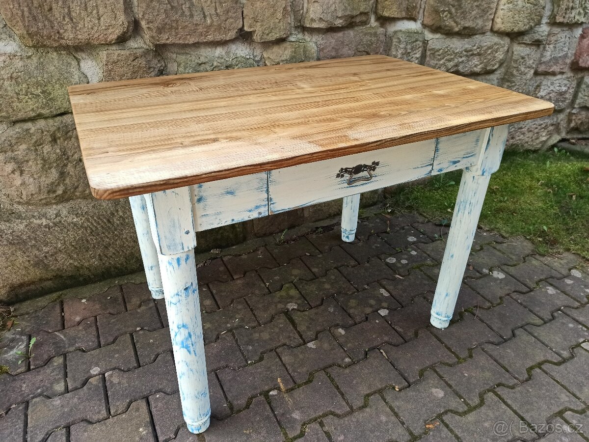 starý stůl styl vintage - 2