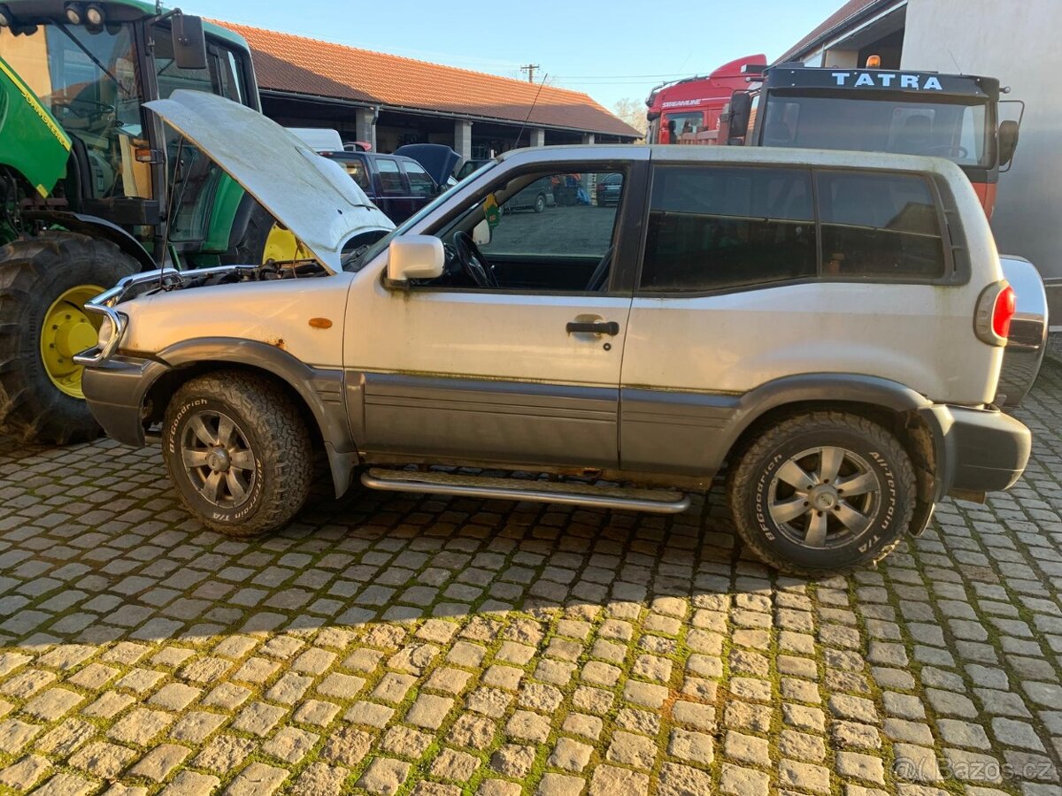 Nissan Terrano 3.0 TDI - 2