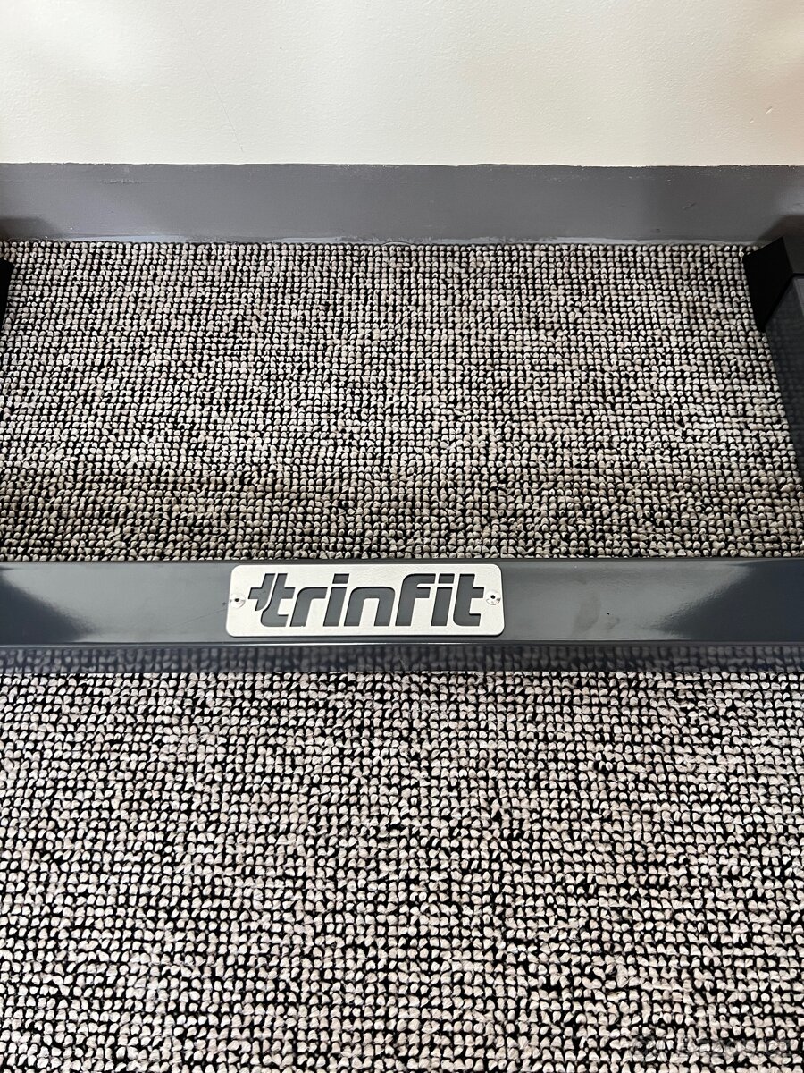 Stojan na činky - 2