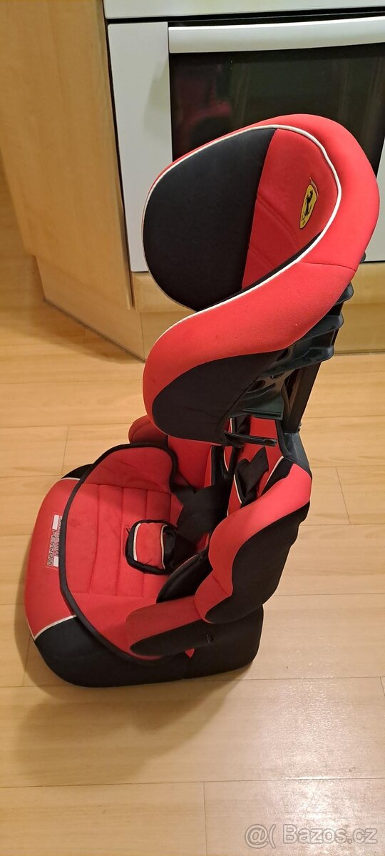 Autosedačka Ferrari - 2