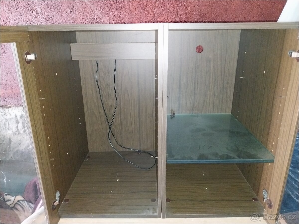 Prodám skříňku - 2