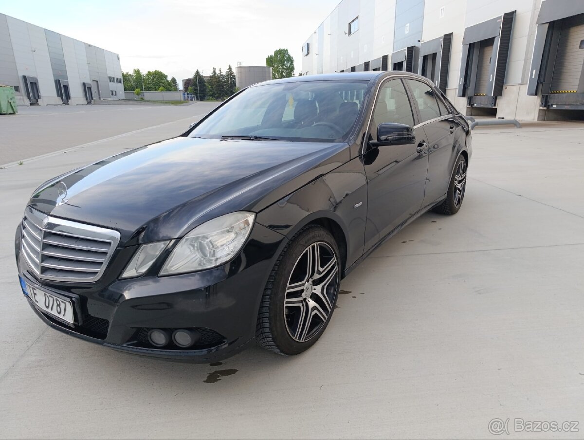 Mercedes-Benz E200 CDI - 2