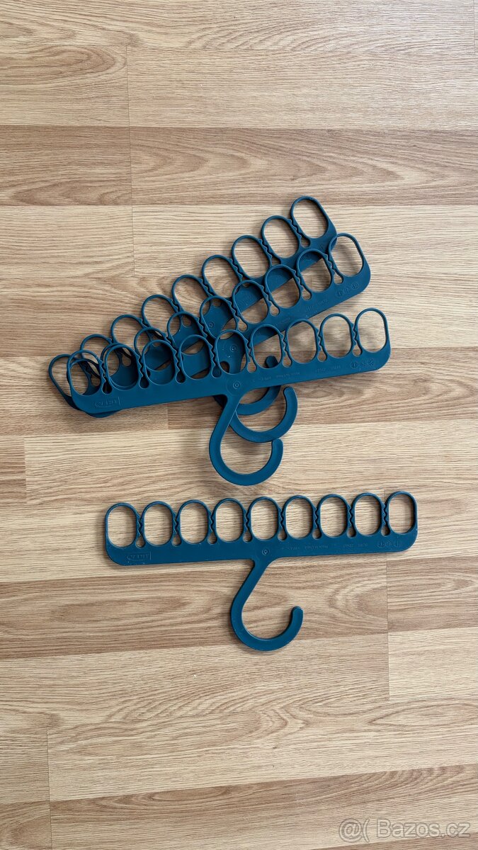 Věšáky - 2