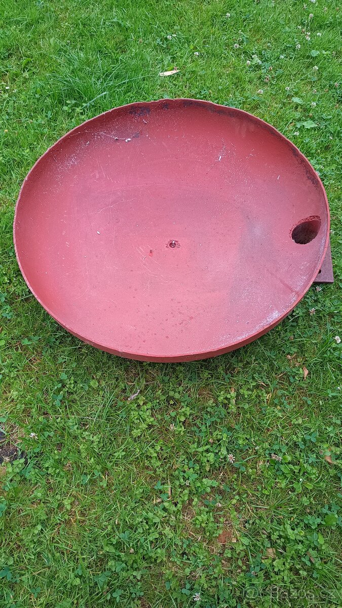 Čela tlakové nádoby průměr 800 mm - 2