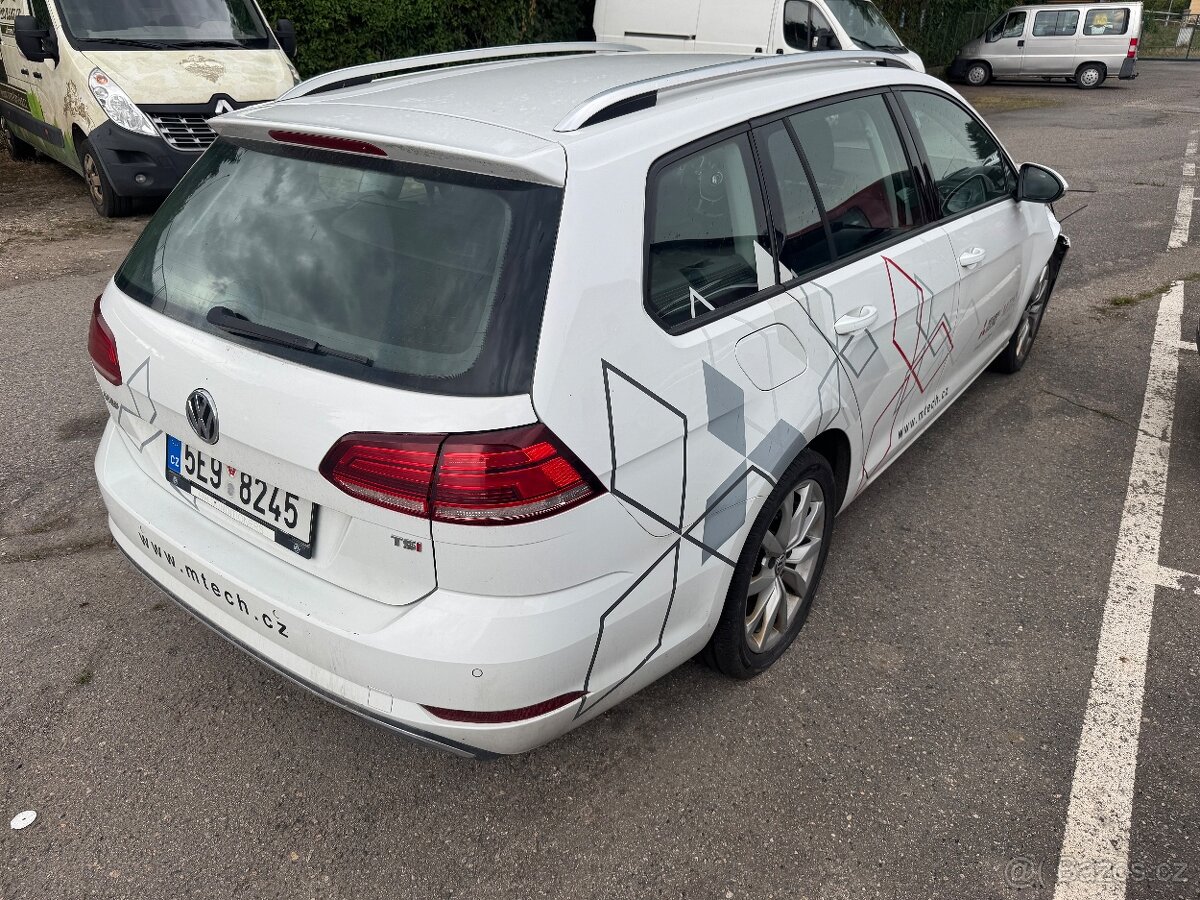 Volkswagen Golf 7 Variant 2.0 TDI - 2
