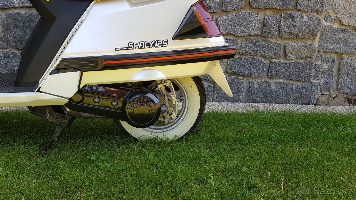 Honda Spacy CH 125 - 2