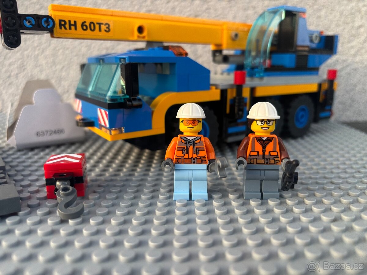 lego city 60324 - 2