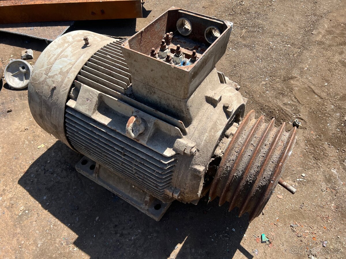 Elektromotor 100kw - 2
