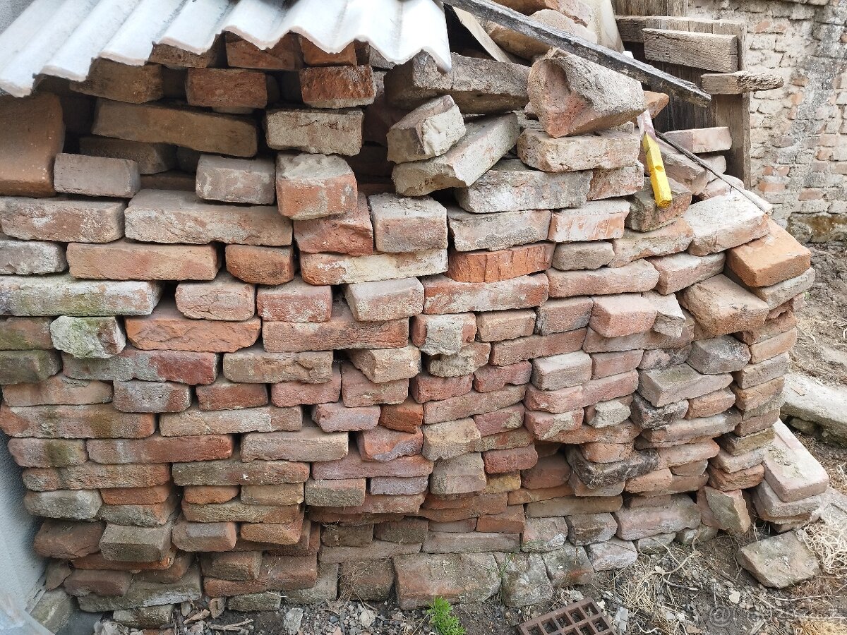 Cihly - 2
