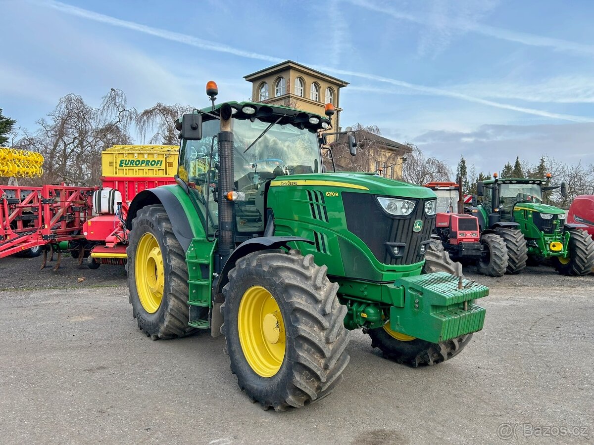 John Deere 6210R - 2