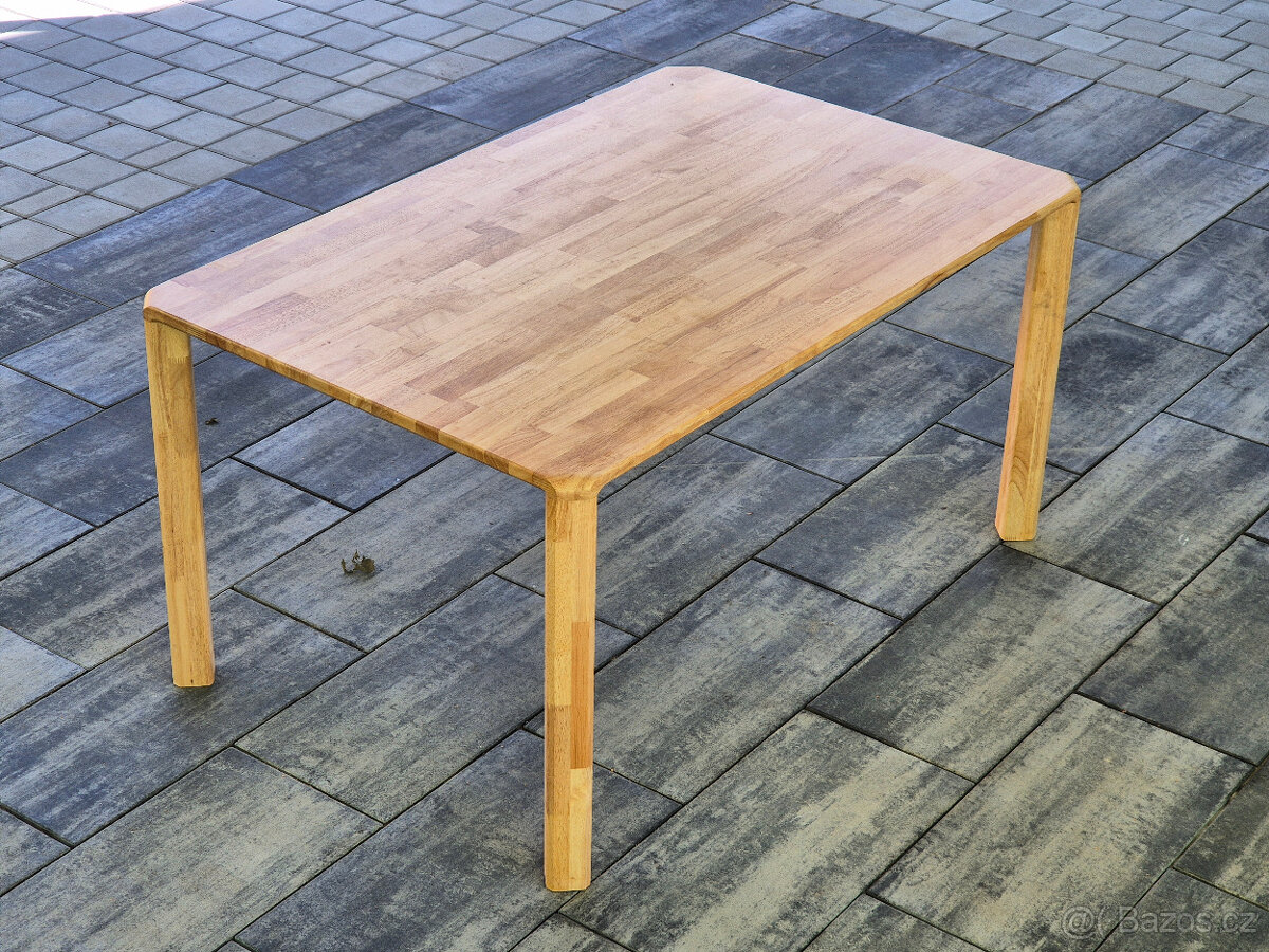 Designový jídelní stůl z masivu 150 x 90 - 2