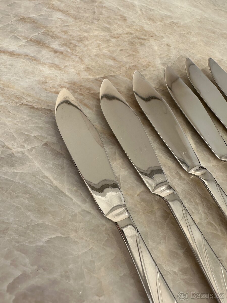 Jídelní nože nerez - 2