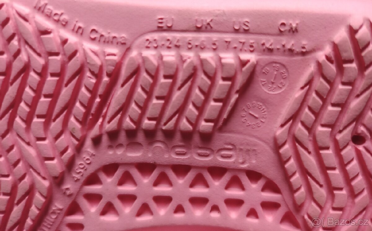 Dívčí pantofle do vody - 2