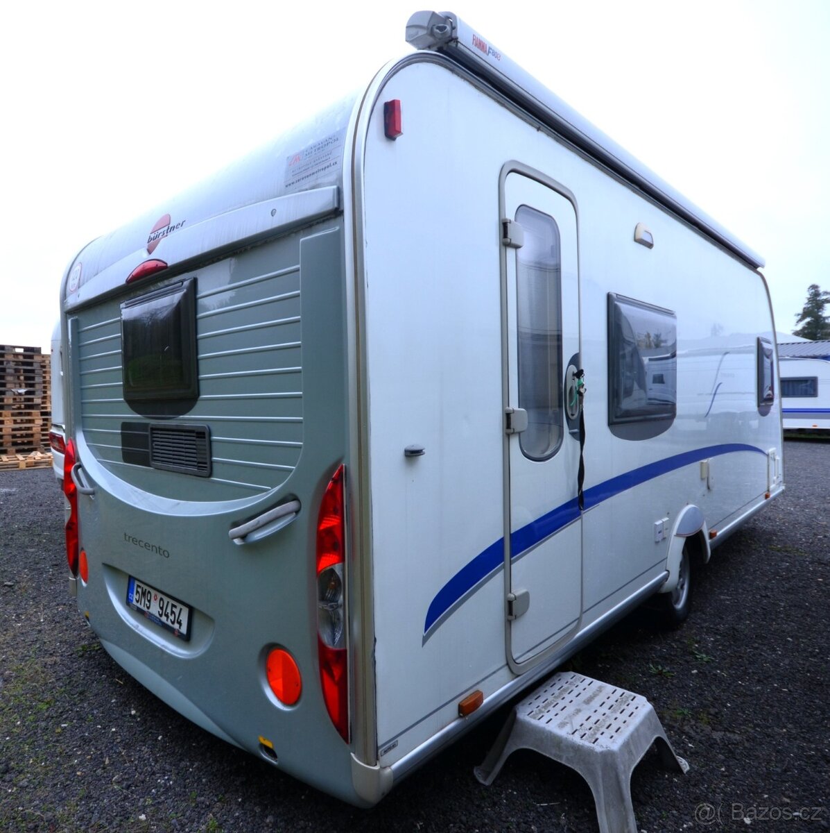 Karavan Bűrstner Trecento 530 TS - 2