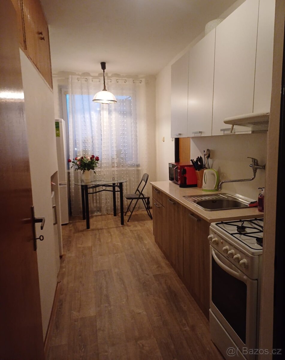 Pronájem byt 3+1 Zelené předměstí Pardubice - 2