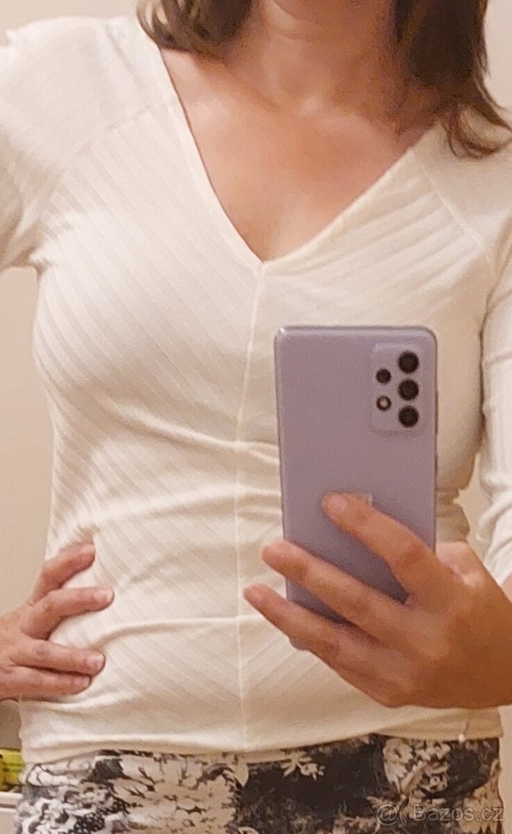 Top s 3/4 rukávem do V, značka Only, vel.S - 2