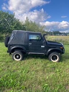 Suzuki Samurai - 2