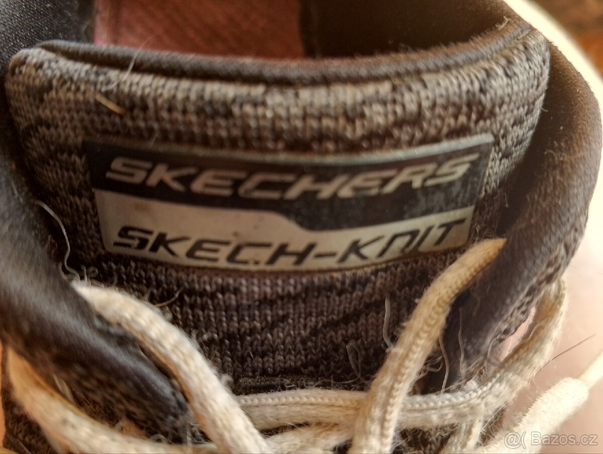 Sportovní obuv dámská. - 2