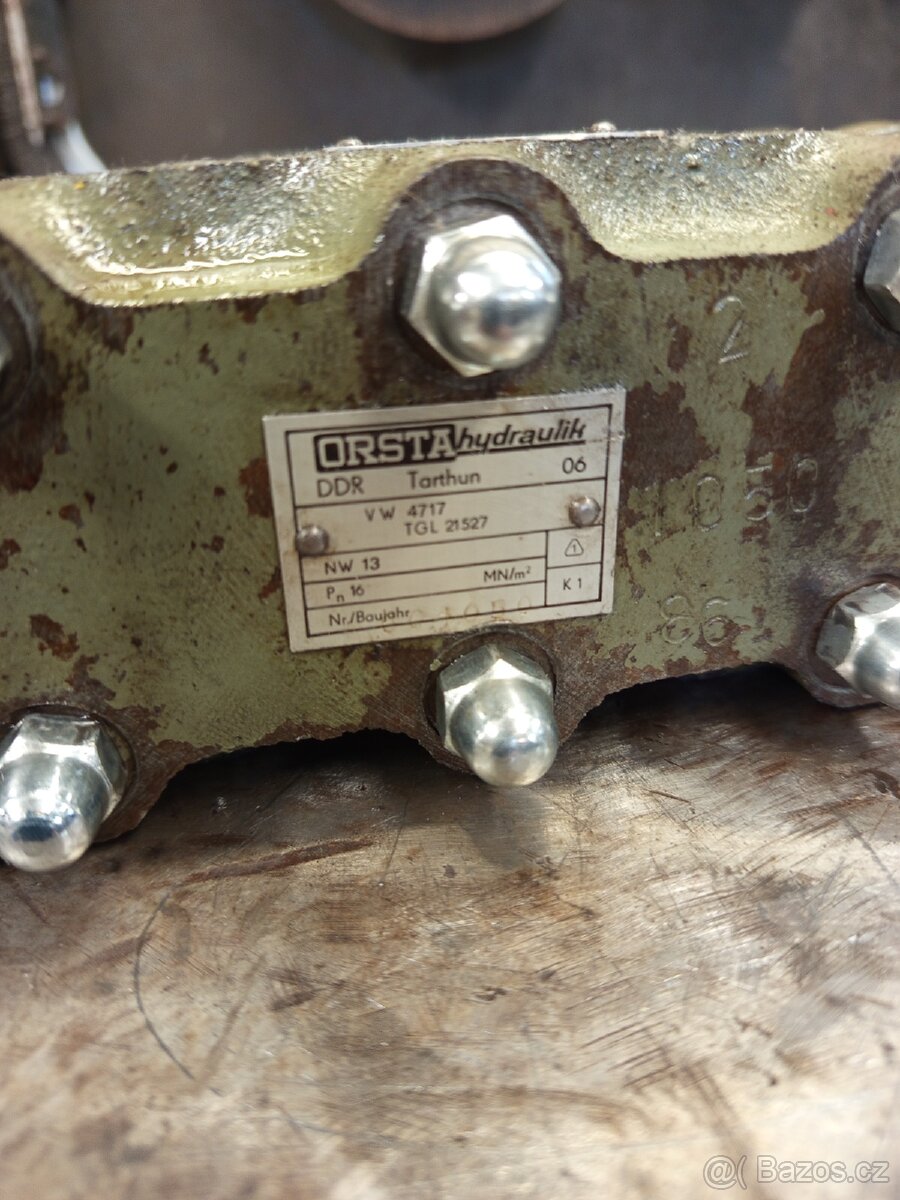 Hydraulický rozvaděč - 2