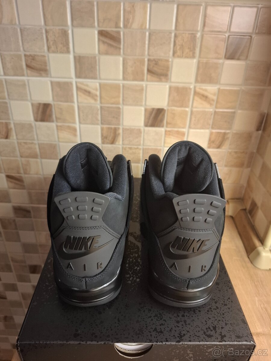 Air Jordan 4 Black Cat 2025 - 2