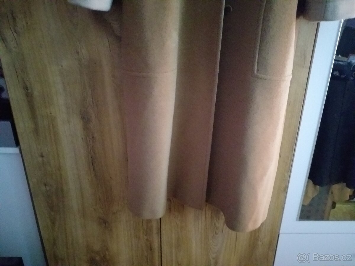 Dámský kabát vel.40 - 2