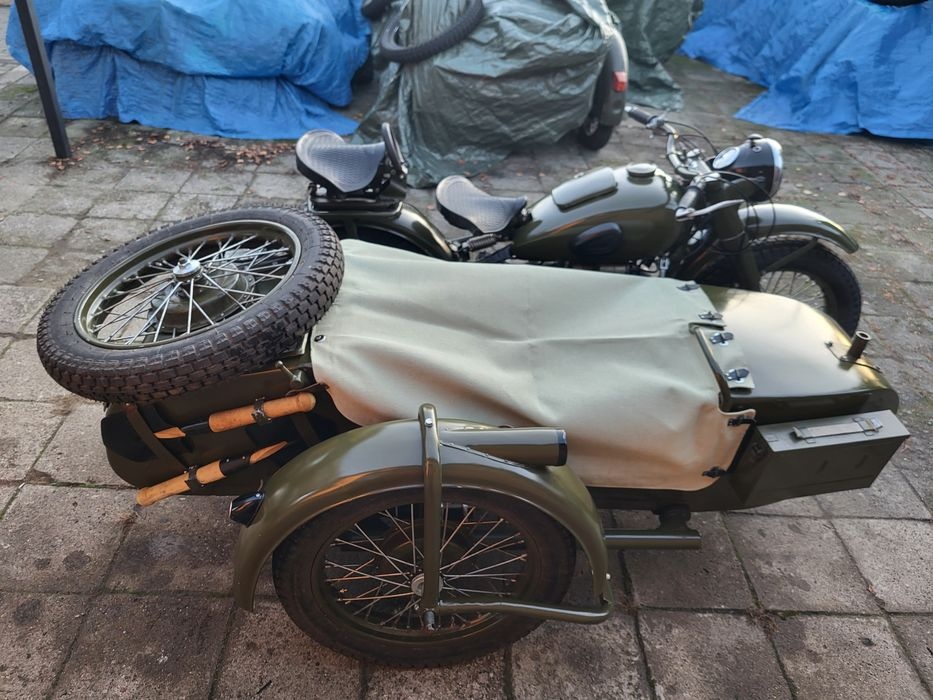 Dněpr,Ural M72 se sidecar - 2