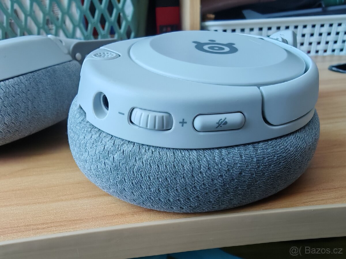 Steel Series Arctis Nova 1 - 2