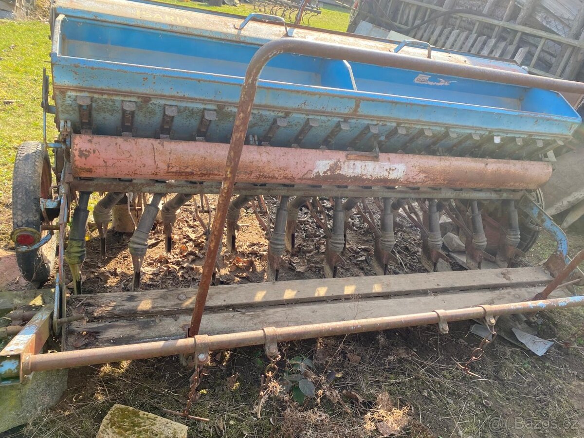 Sečka obilí Isaria - 2