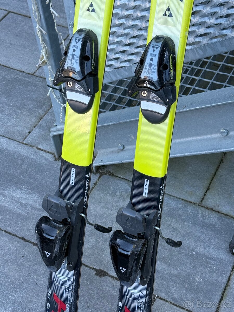 Sjezdové lyže Fischer RC4 - 2