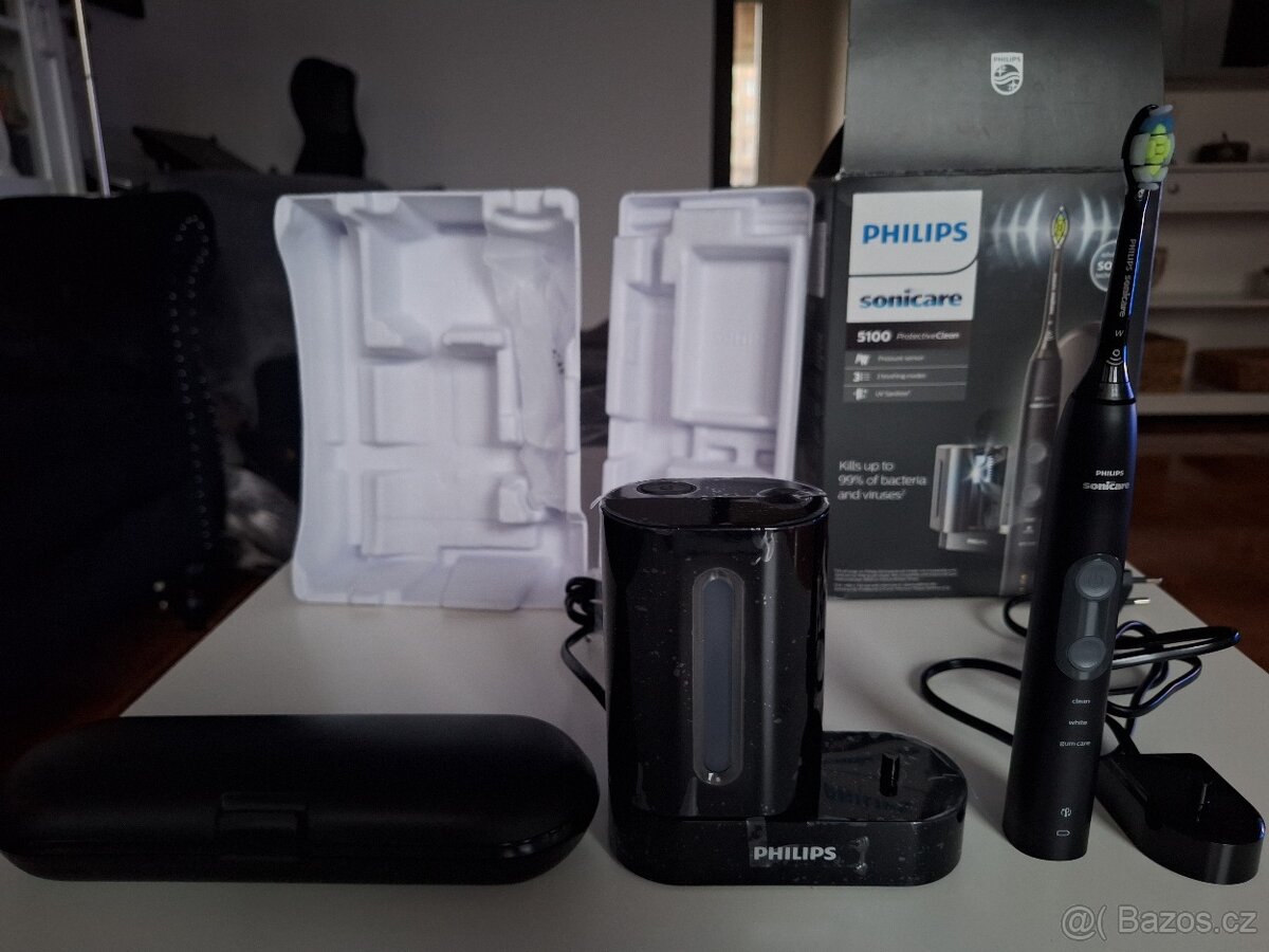 Sonický kartáček Philips Sonicare 5100 - HX6850/57 - 2