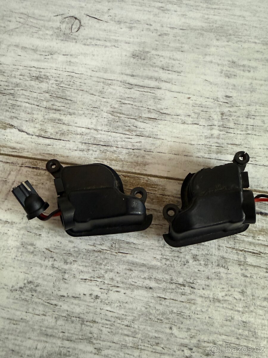 LED lampičky zrcátek Octavia 2 FL / Superb 2 - 2