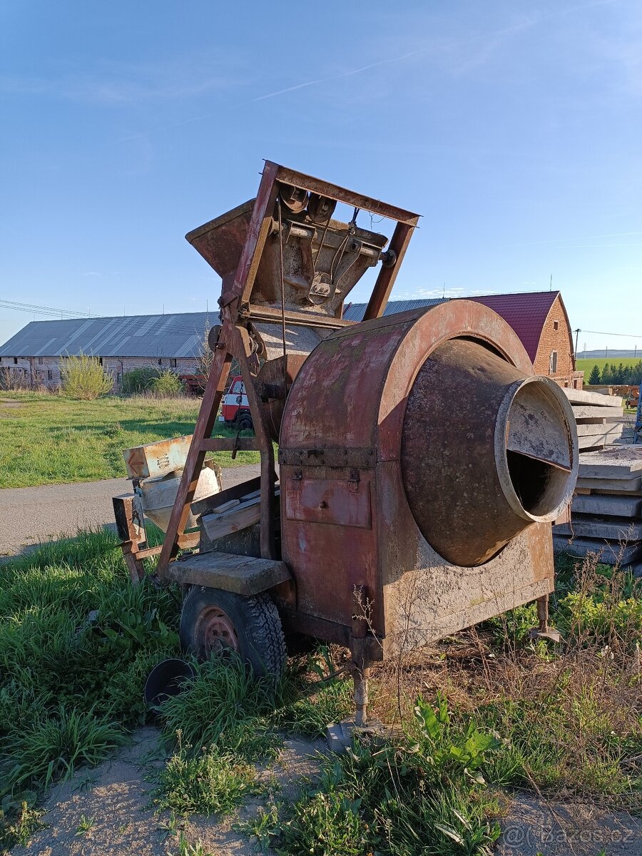 Míchačka velka - 2