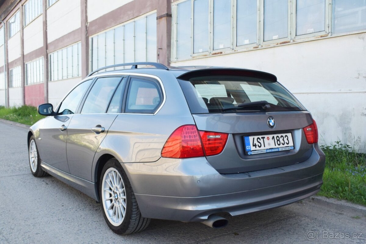 BMW Řada 3 320i E91 125KW 2009/MANUÁL/ - 2
