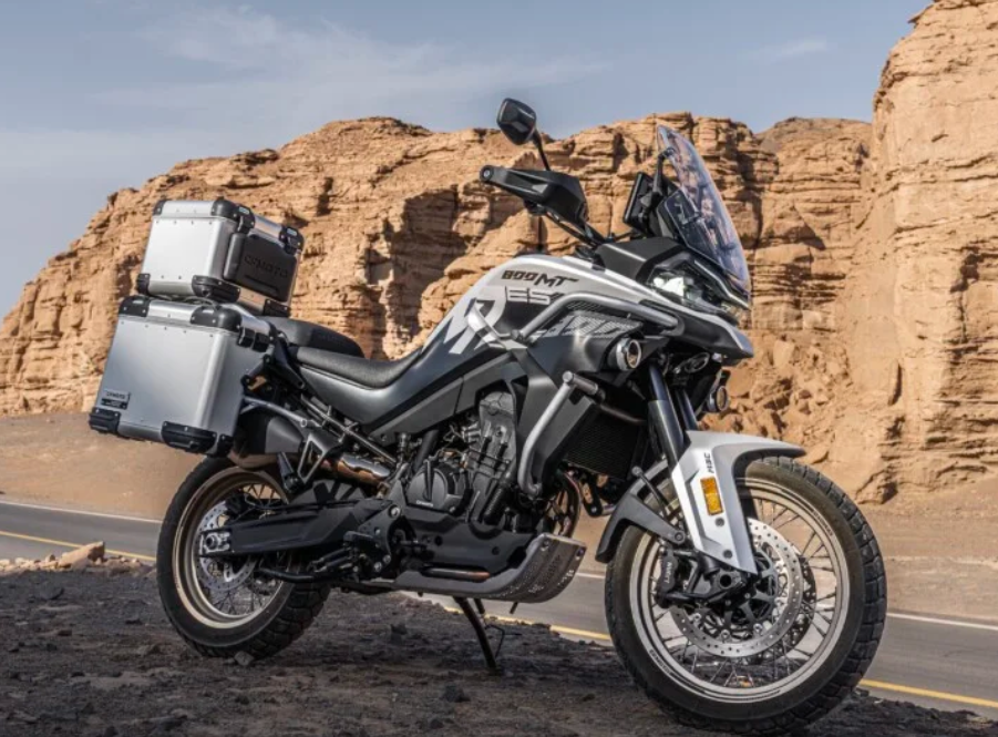 CFMOTO 800MT-ES Explore Nebula White - 2