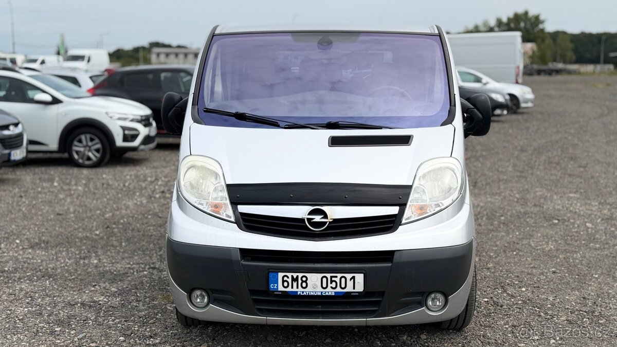 Opel Vivaro 2.0 D 9 míst – 2010 - 2