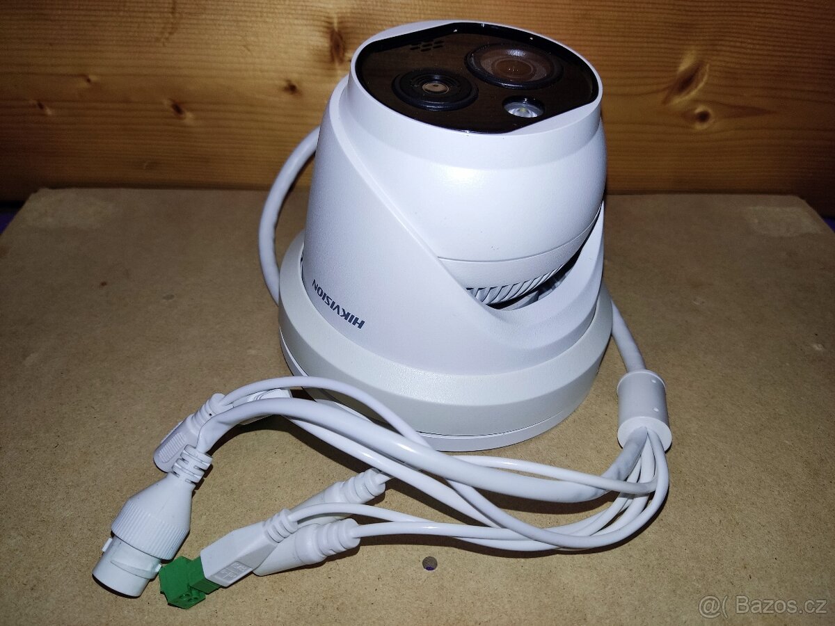 Termokamera Hikvision plus 4Mpix kamera - 2