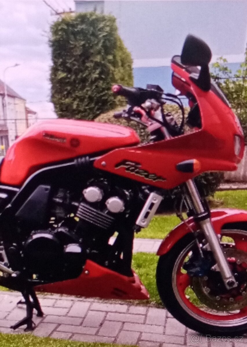 Yamaha FZS 600 - 2