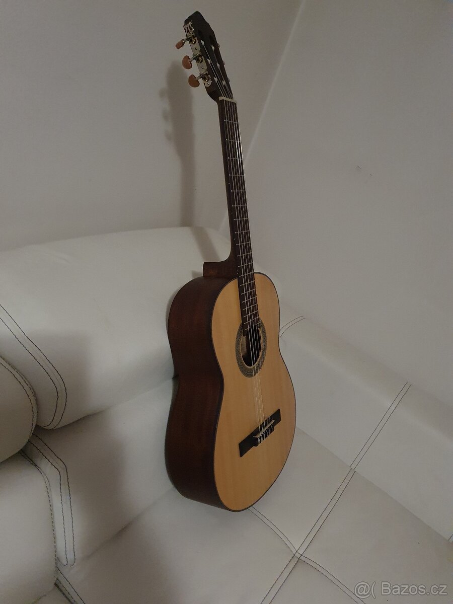 Kytara Cort – 6 strun MODEL: AC200 - 2