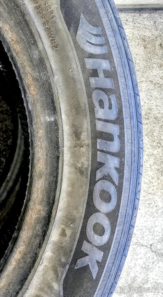 Pneu Hankook 205/55 R16 - 2