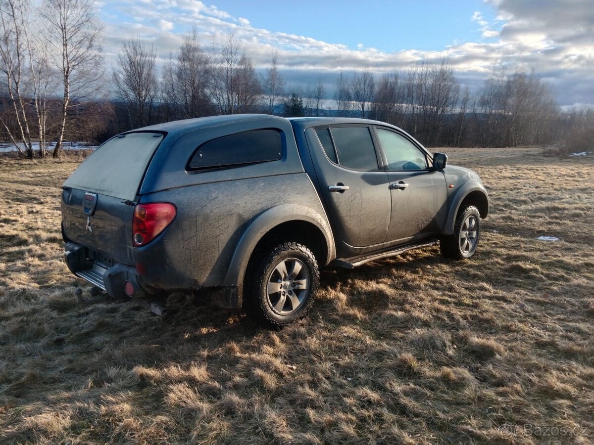 Mitsubishi L200
