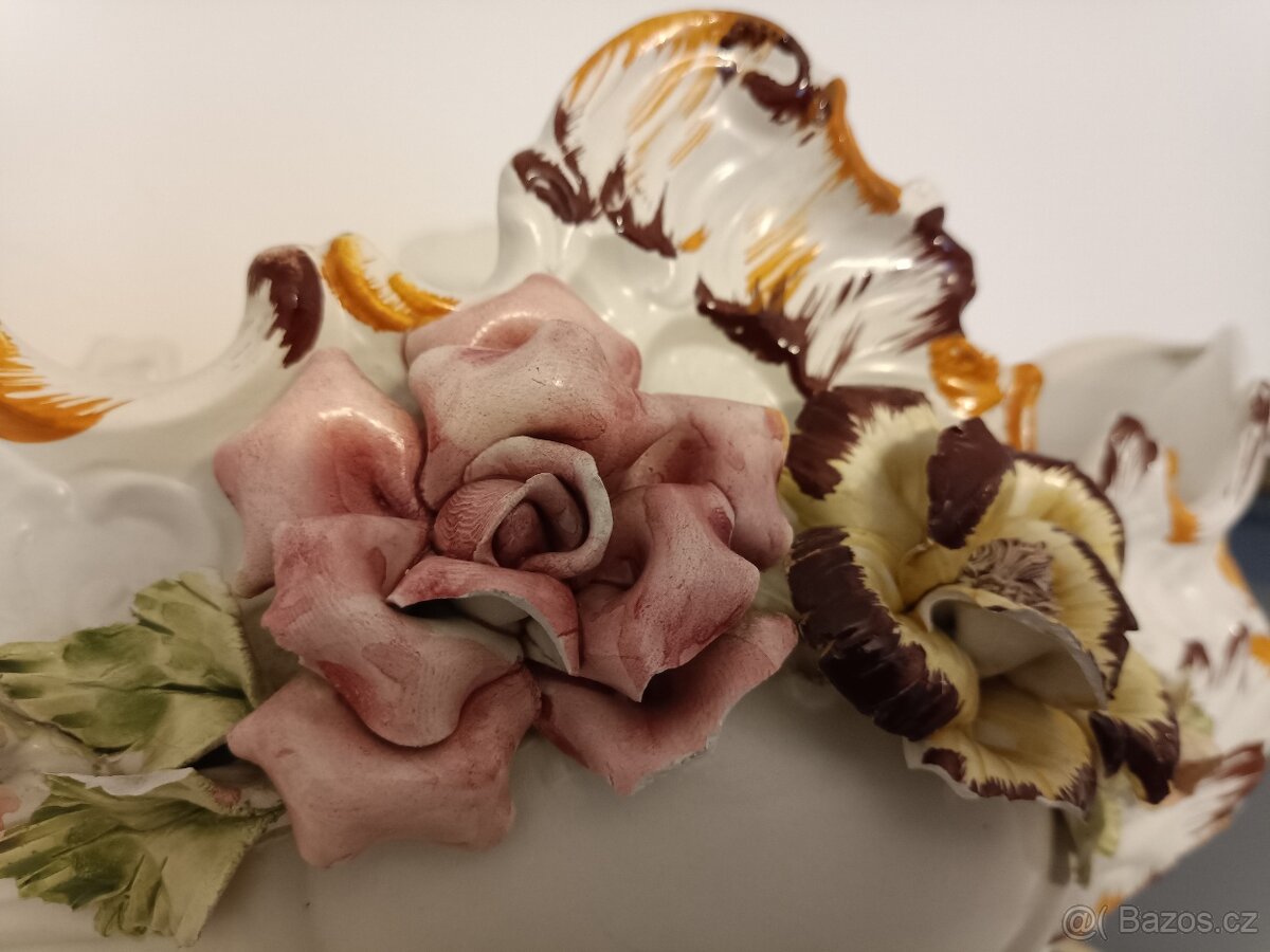 Starožitná gigantická porcelánová mísa ve tvaru Gondoly. - 2