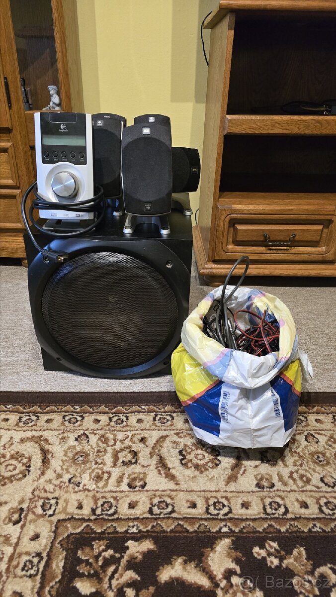 Prodáme sestavu Logitech Z-5500 - 2