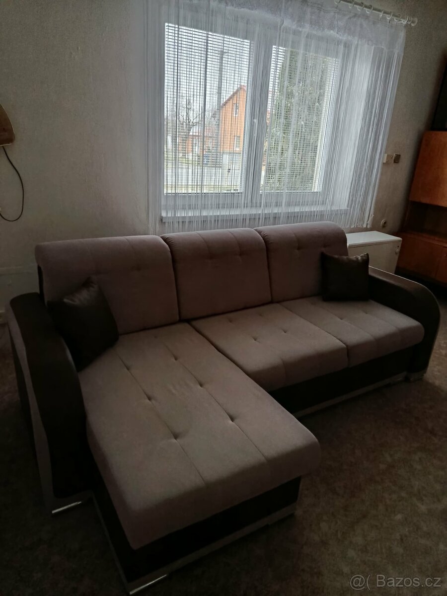 Rozkládací gauč - 2