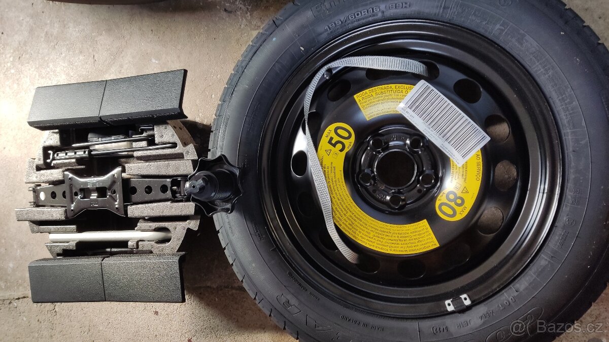 box pro Škoda výplň rezervní kolo s heverem a klíče - 2